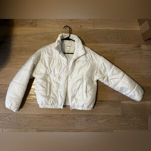 Size Small Abound Puffer Jacket